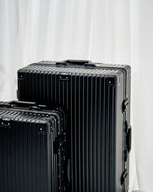 حقيبة سفر بحجم المقصورة - رمادي داكن