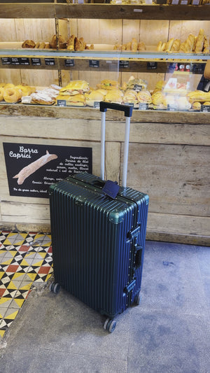 The Cabin Bag (Green)